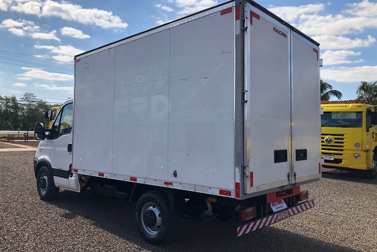 Iveco 35S14 - 12/13 5