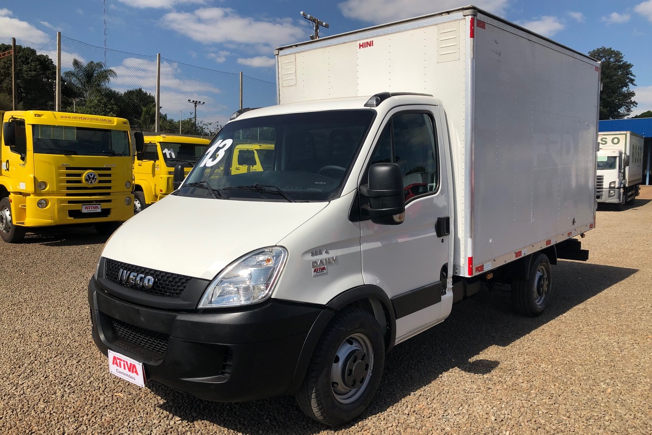 Iveco 35S14 - 12/13 9