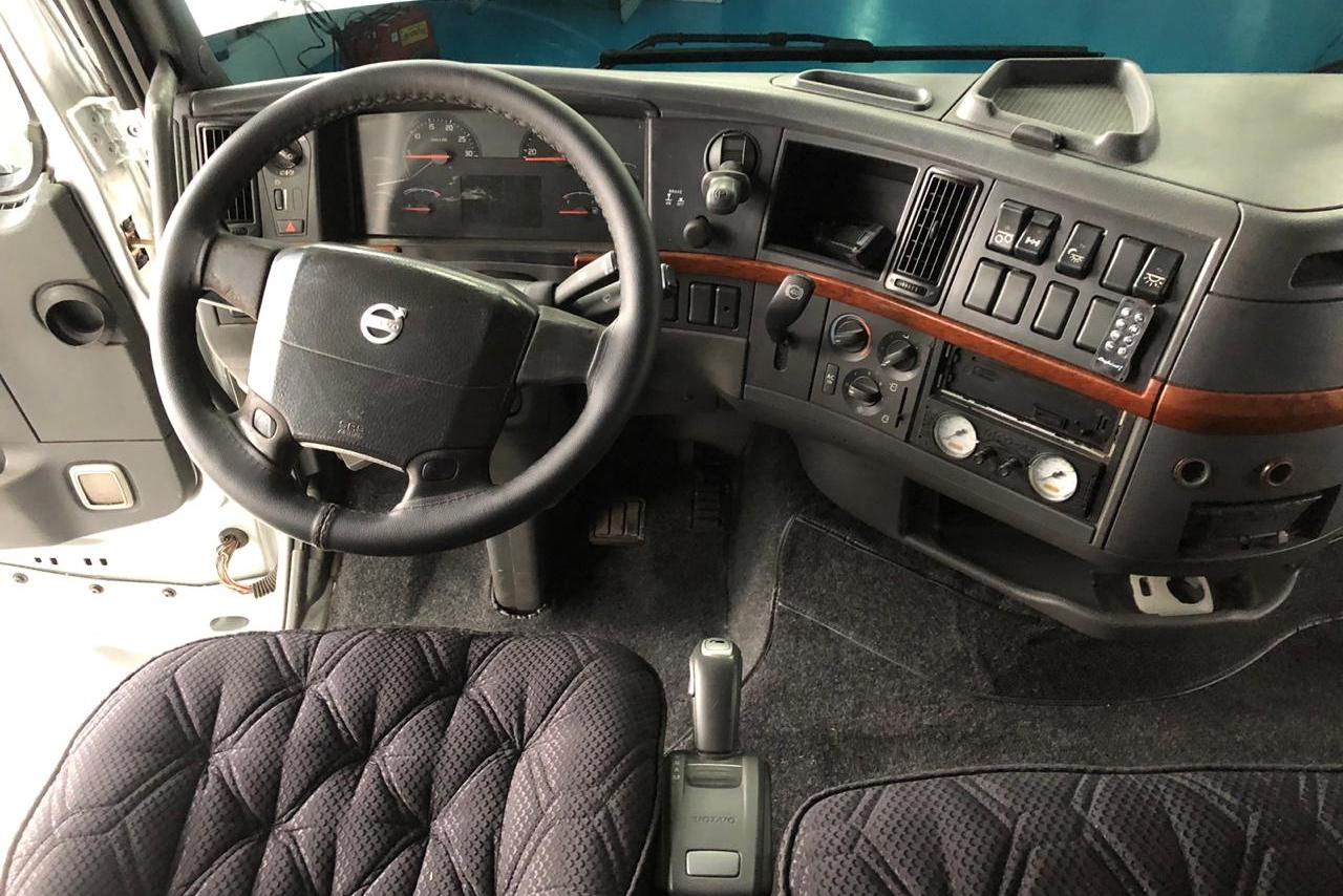 Volvo FH 440 - 09/09 9