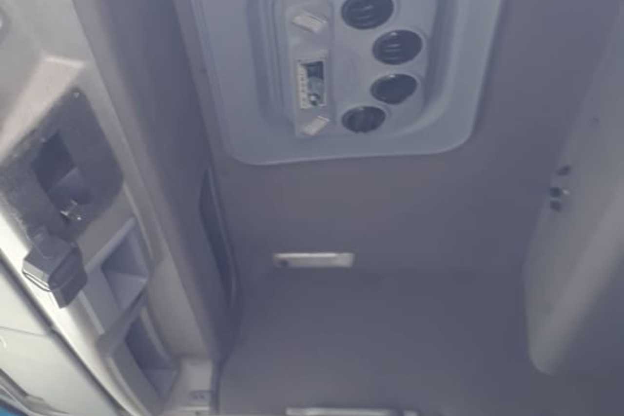 Mercedes Benz Atego 2425 - 07/08 4