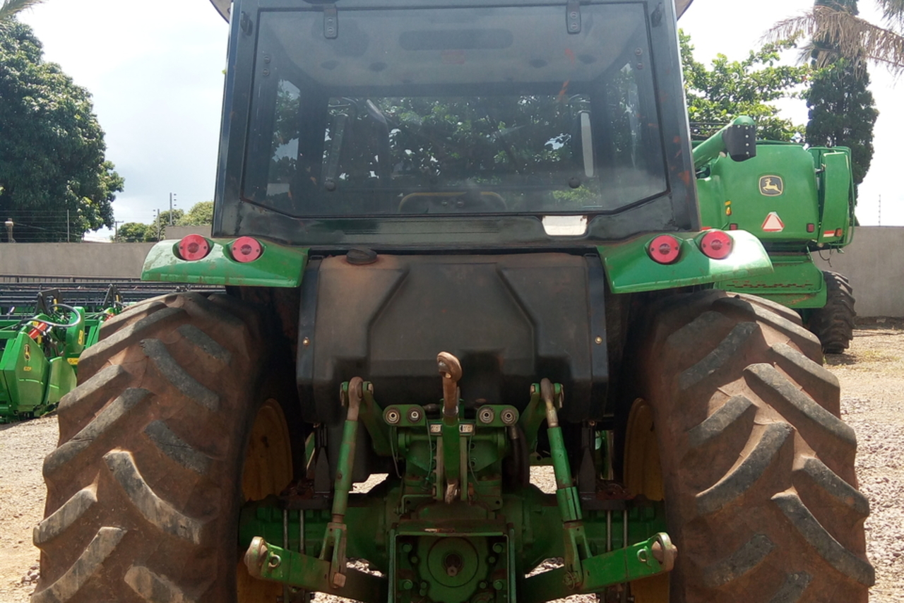 John Deere 5605 - 02/02 2