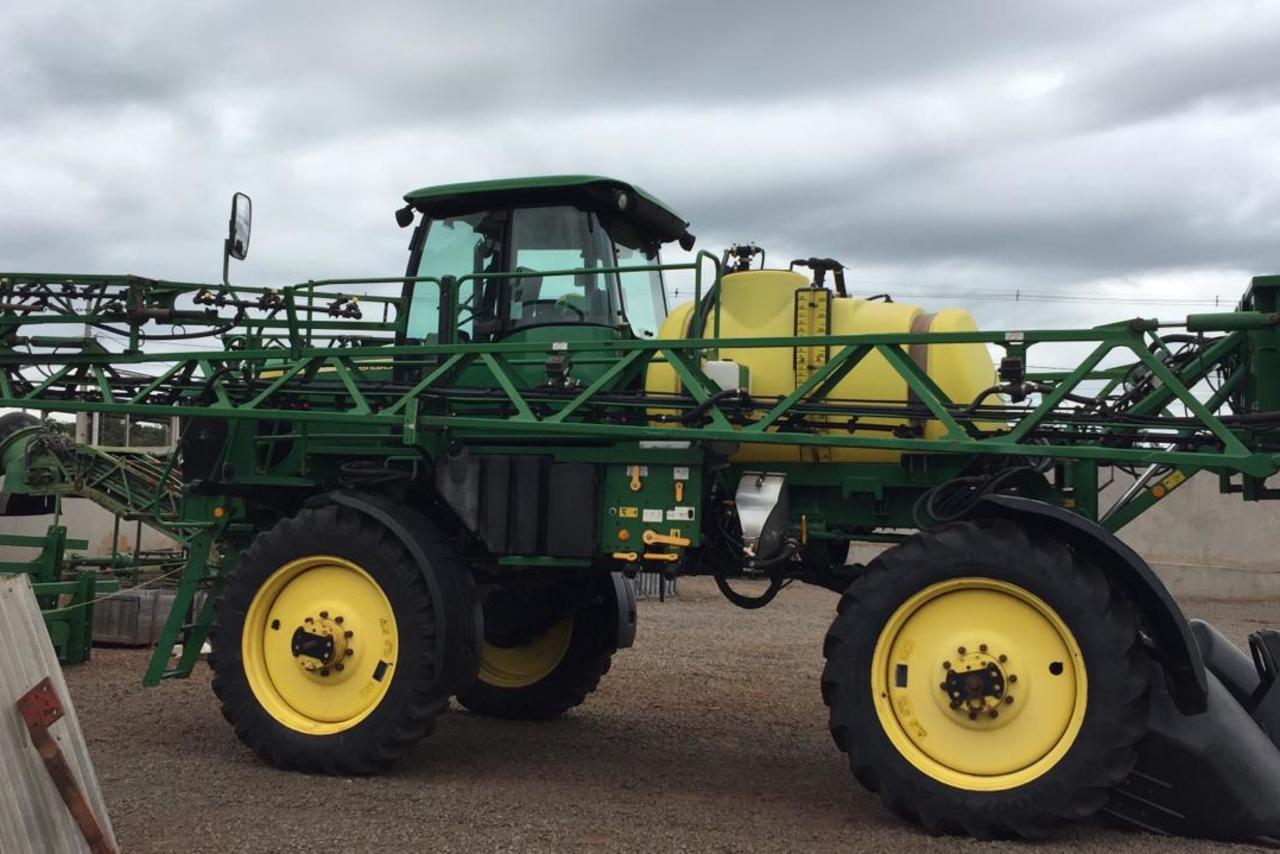 John Deere 4630 - 12/12 4
