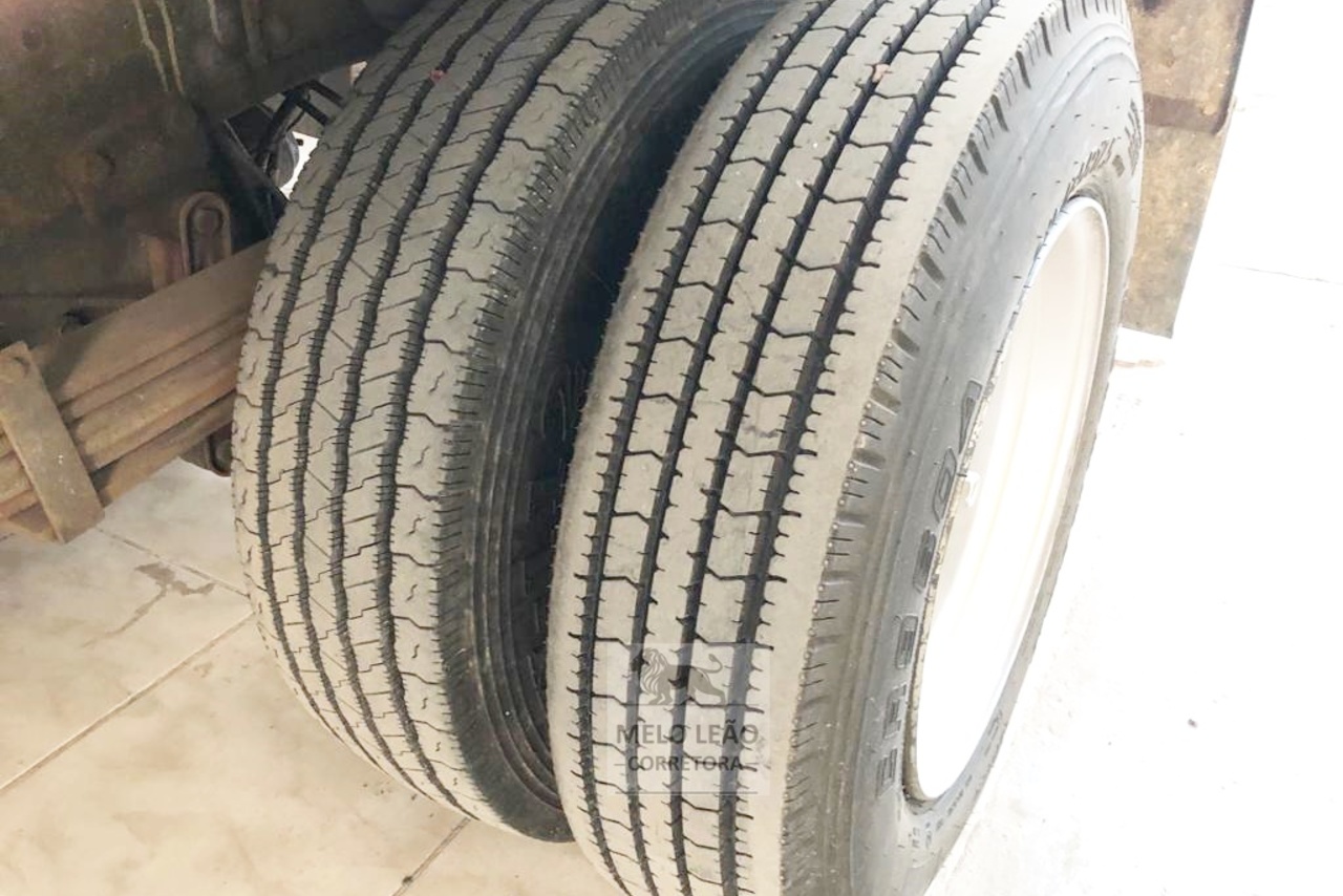 Mercedes Benz MB 710 - 05/05 7