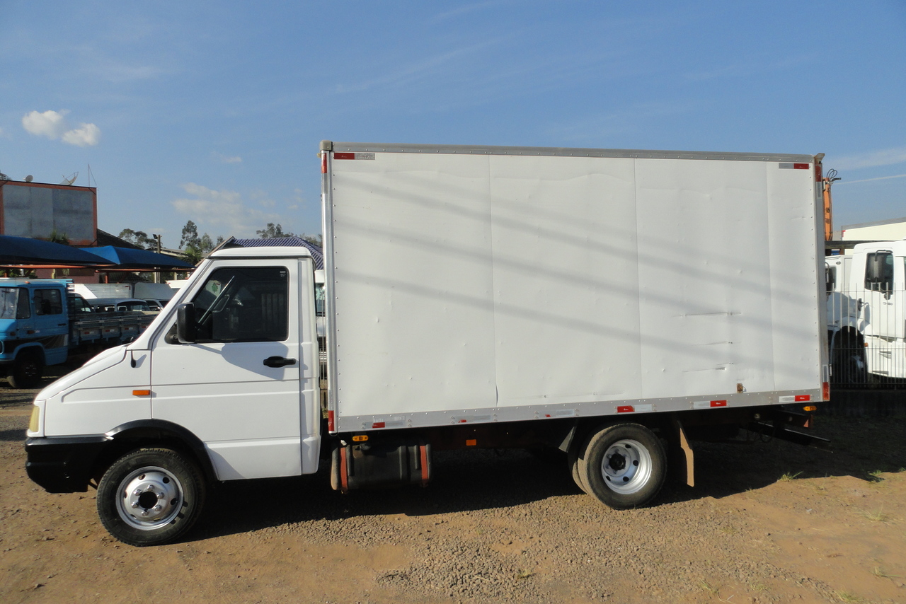 Iveco  3510 - 01/02 6