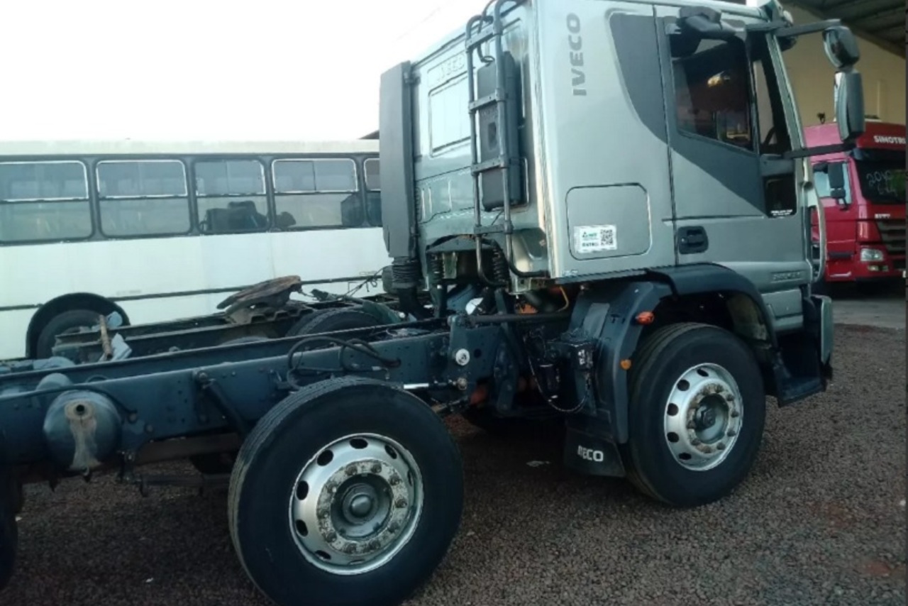Iveco Tector 240 - 11/12 4
