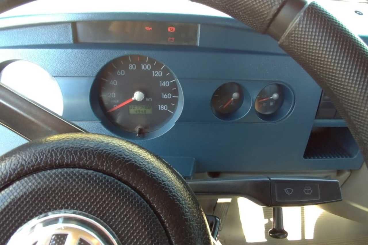 Volkswagen 8 150 - 06/06 9