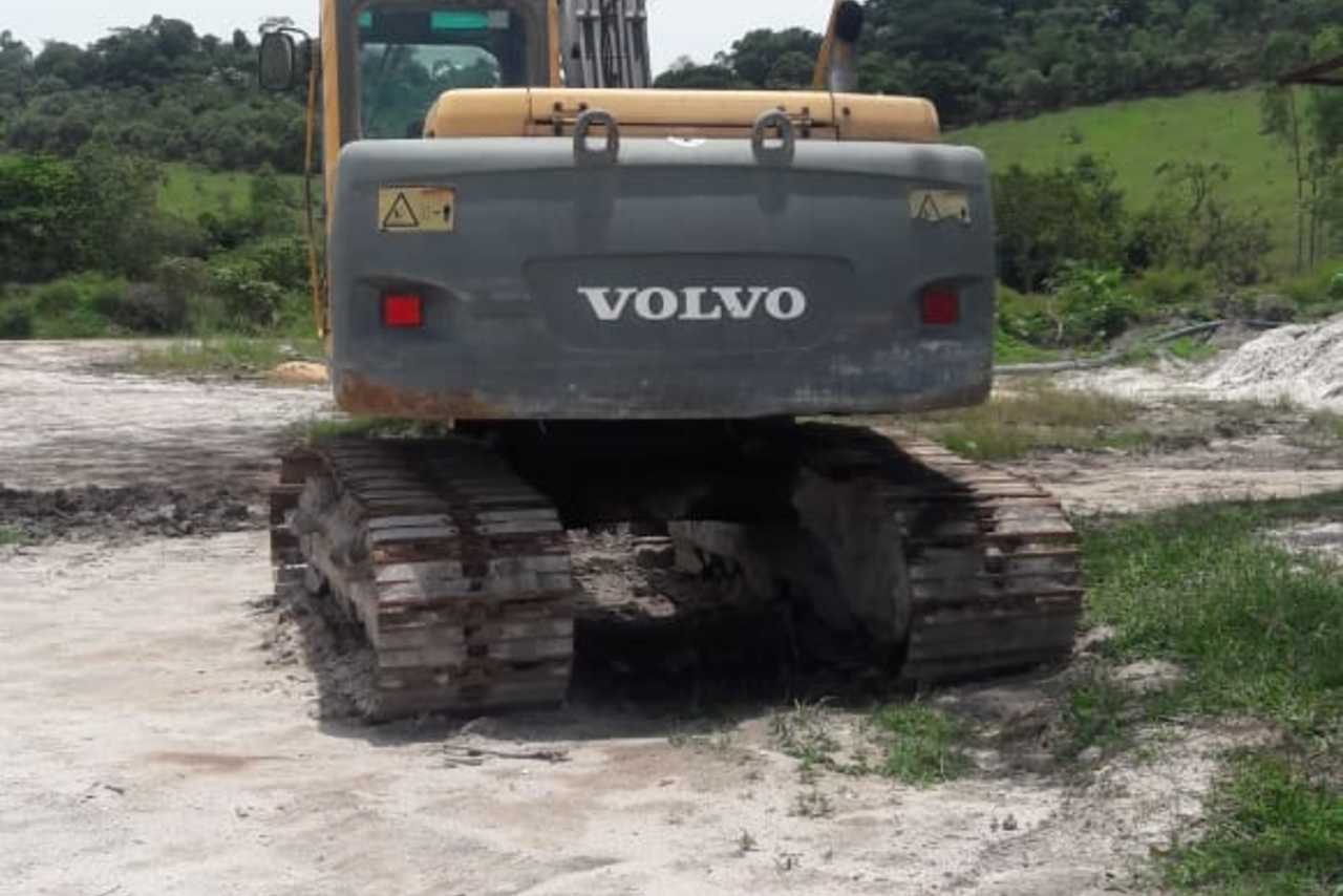 Volvo EC 140B - 08/08 3