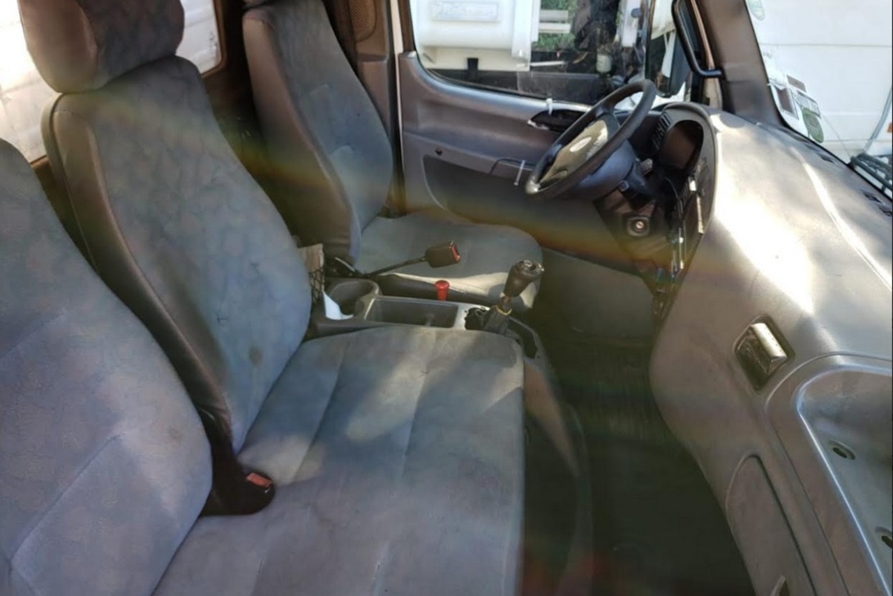 Mercedes Benz Accelo 915 - 06/06 4