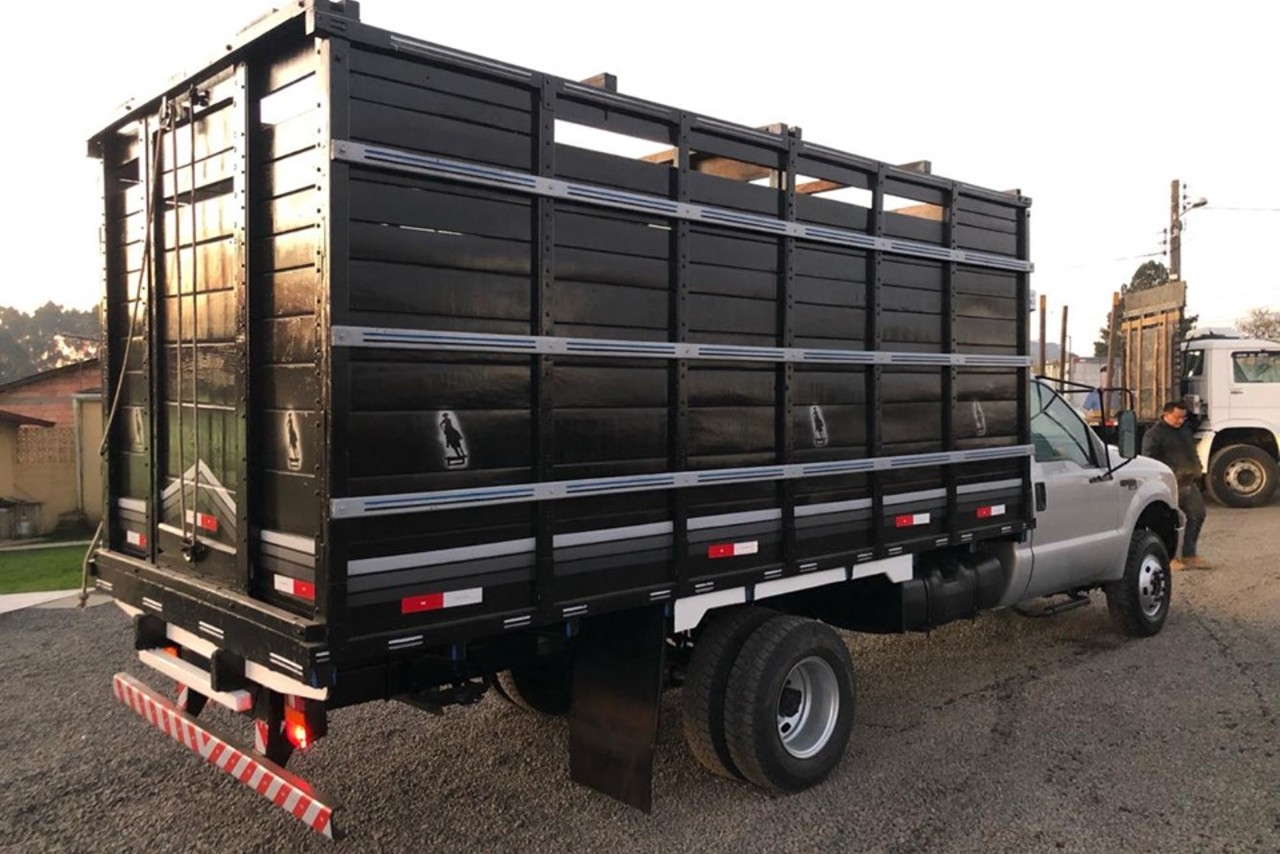 Ford F4000 - 10/10 4