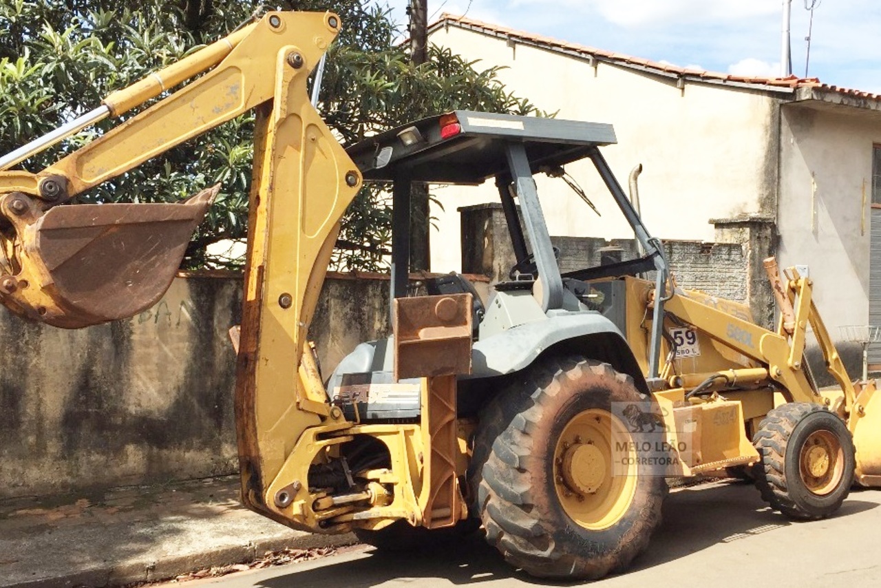 Case 580L - 00/00 12