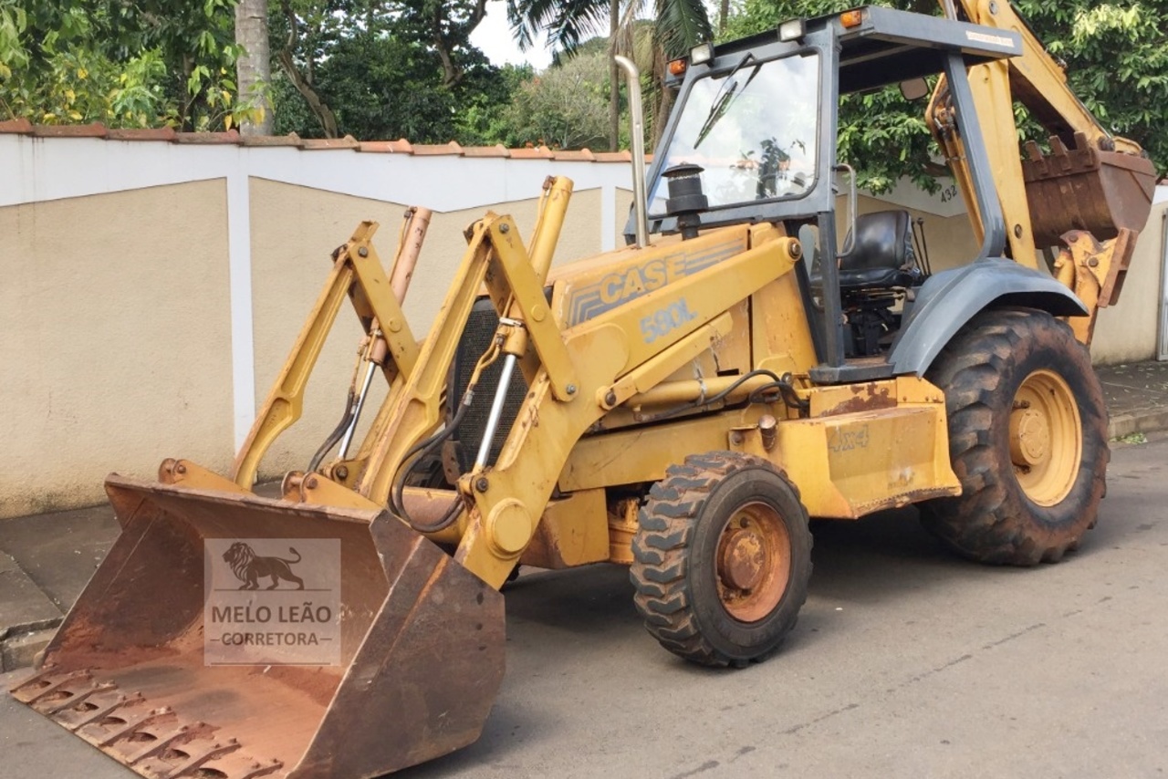 Case 580L - 00/00 13