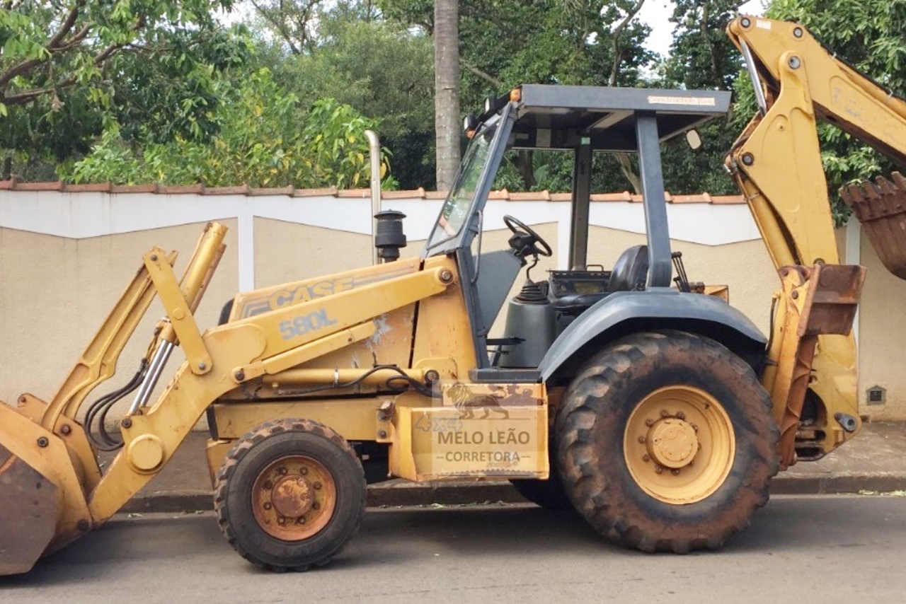 Case 580L - 00/00 18