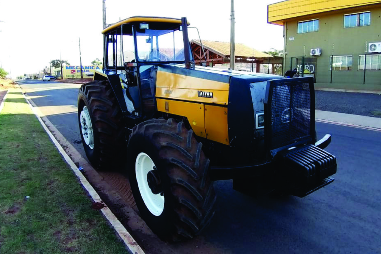 Valtra BH 180 - 04/04 6