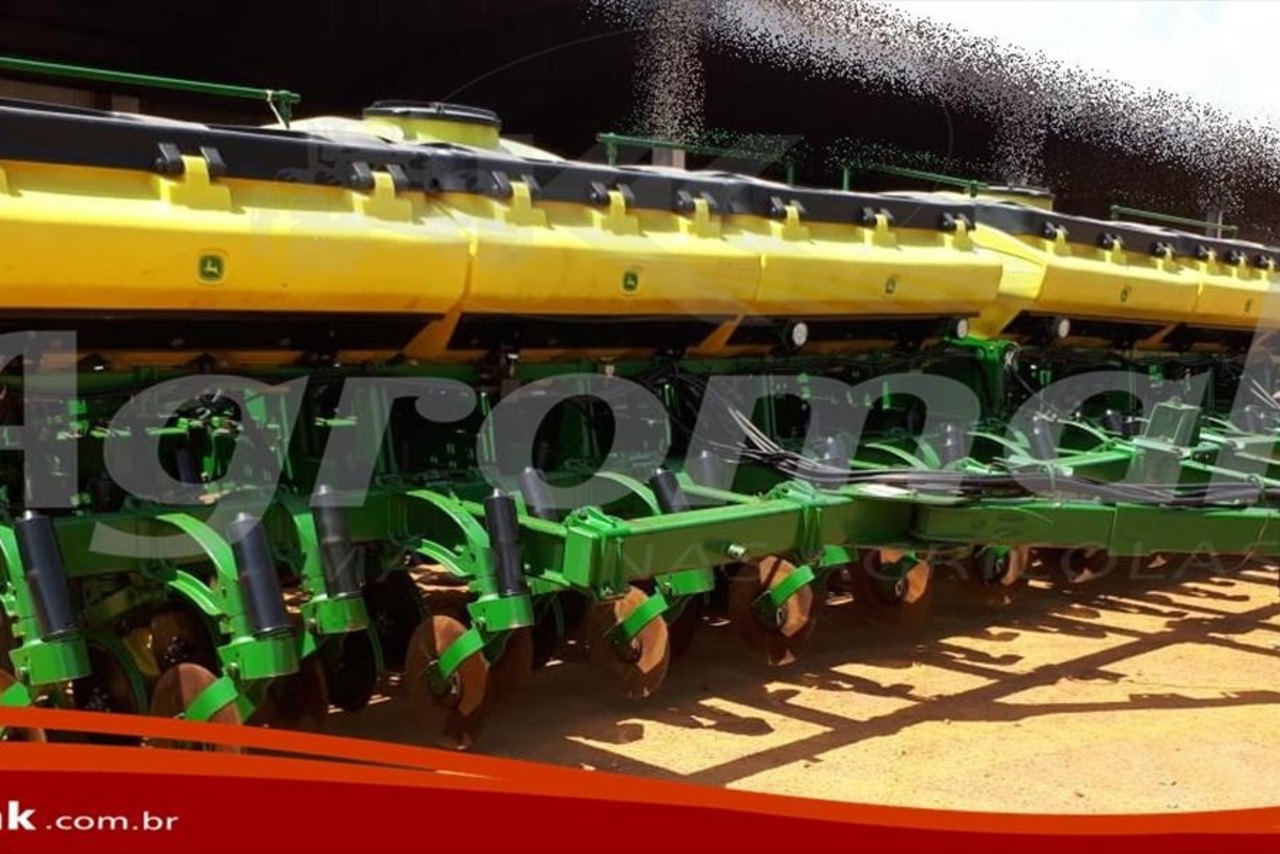 John Deere 2126 - 09/09 5