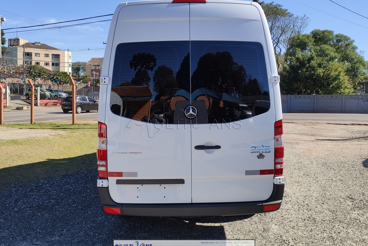 Mercedes Benz Sprinter Executiva 415 - 19/19 9