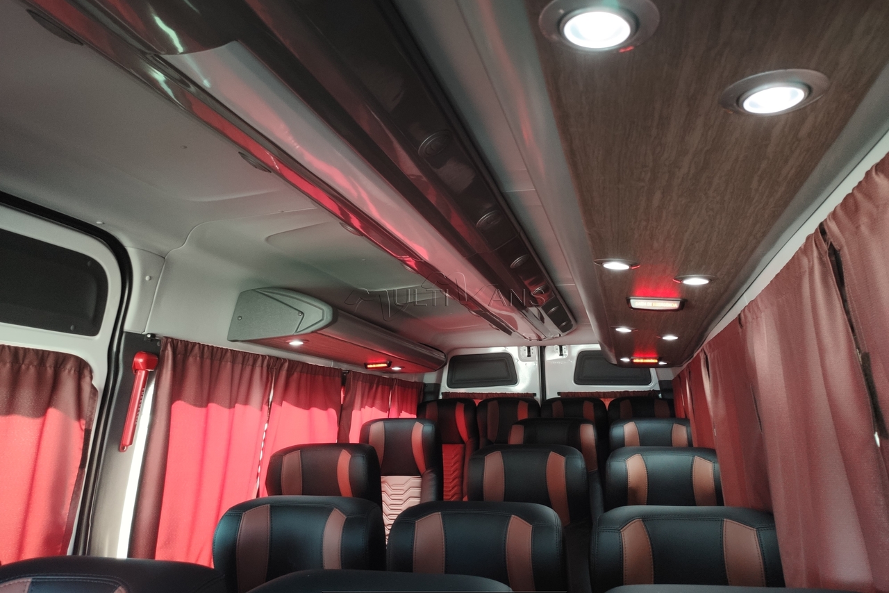 Mercedes Benz Sprinter Executiva 415 - 19/19 14