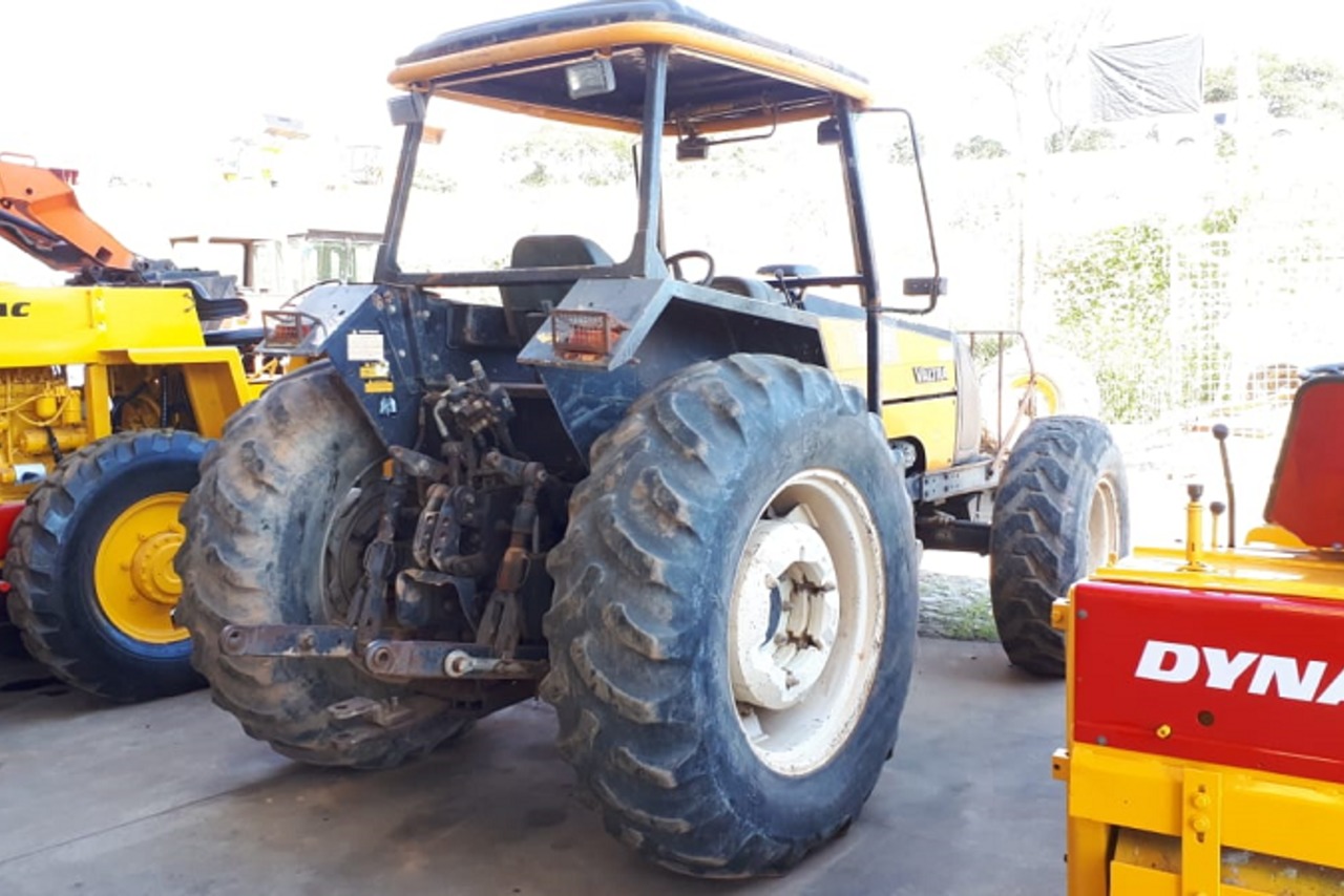 Valtra BM 100 - 05/05 2