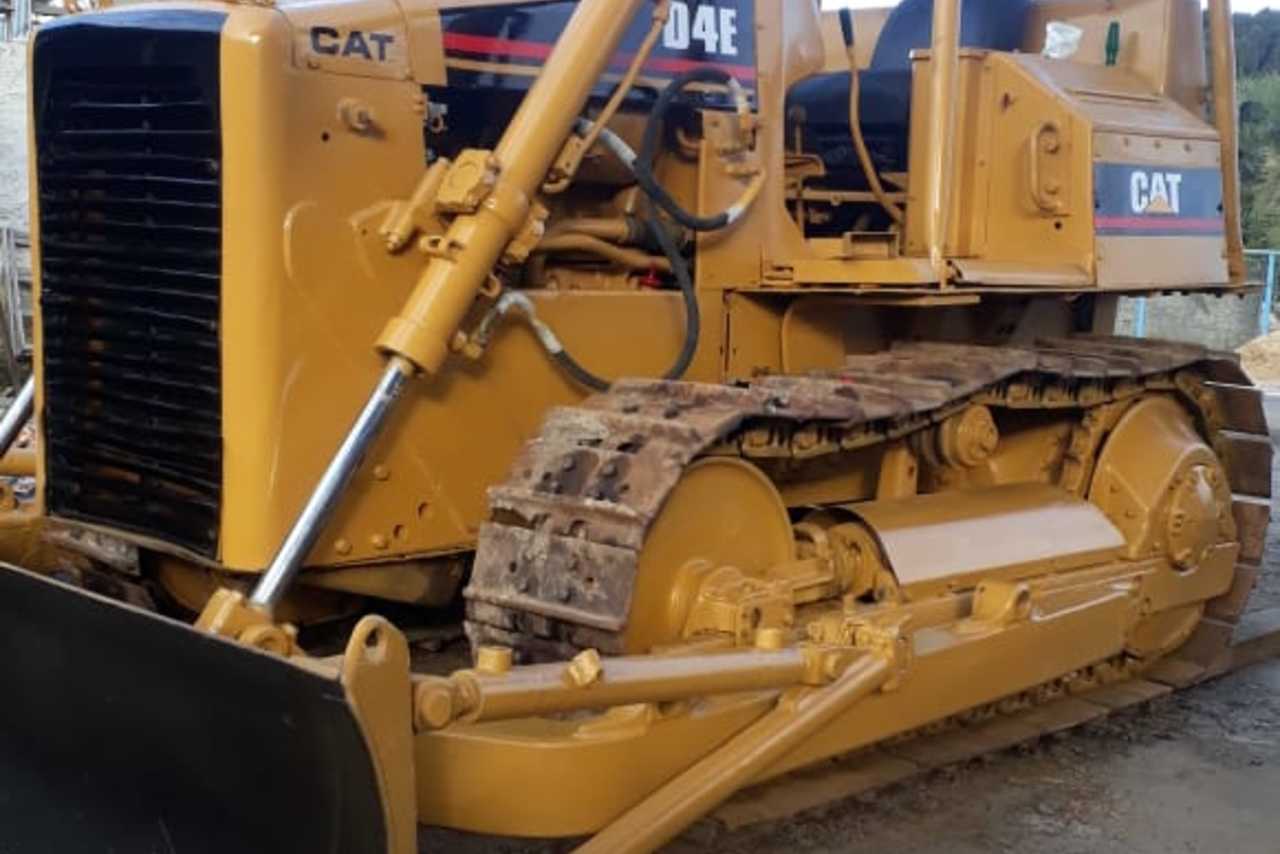 Caterpillar D4E - 86/86 8