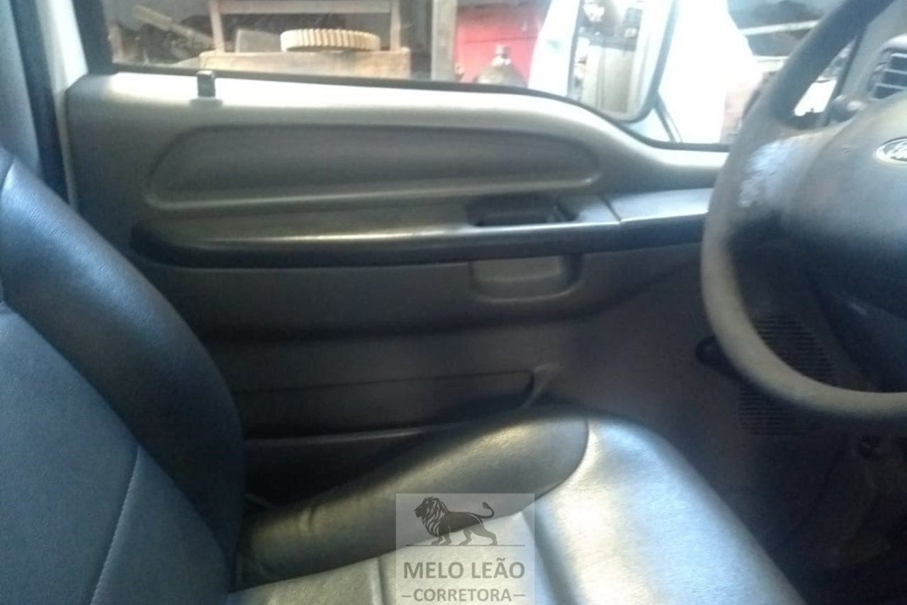 Ford F350 - 05/05 9