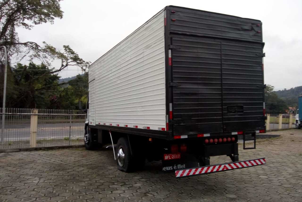 Ford Cargo1215 - 91/91 4