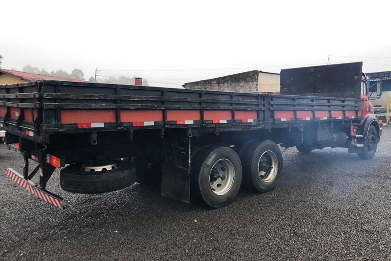 Mercedes Benz MB 1316 - 76/76 4