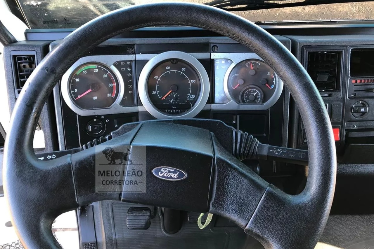 Ford Cargo1722 - 10/11 4