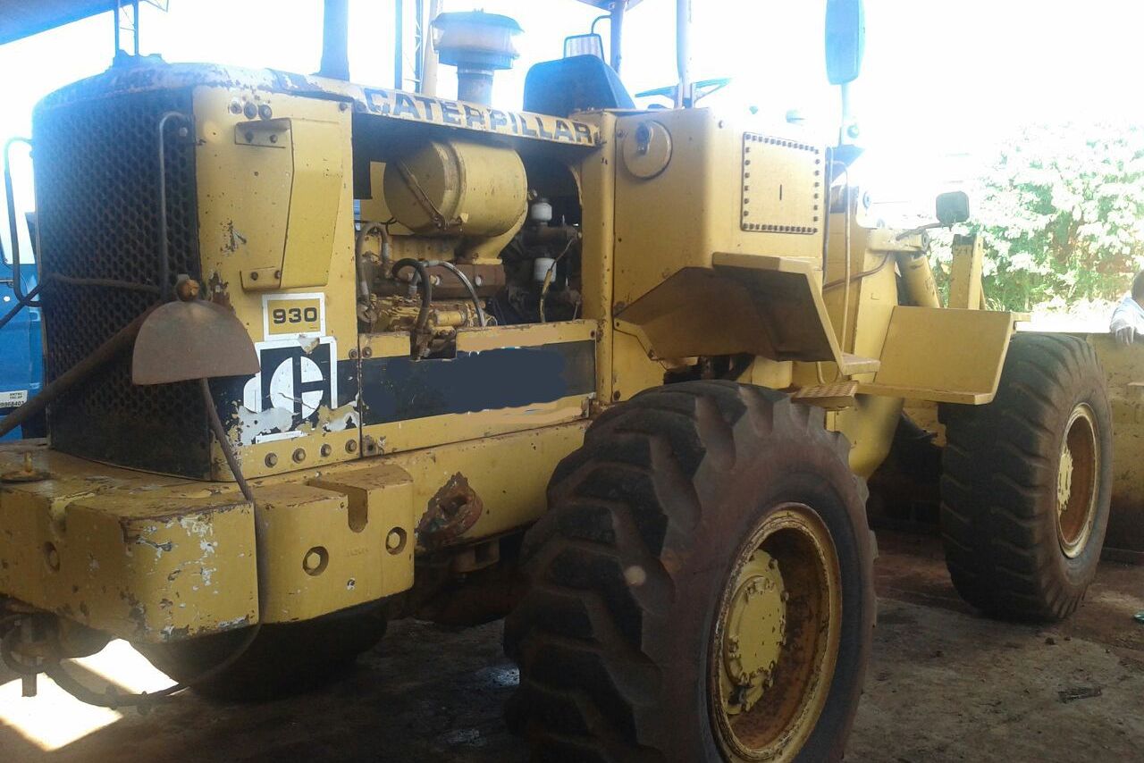 Caterpillar  930 - 77/77 5