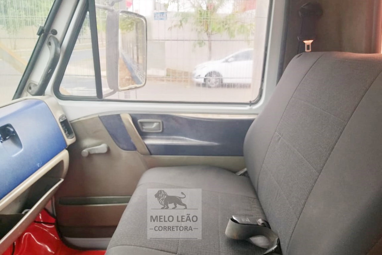 Volkswagen 8 120 - 01/01 10