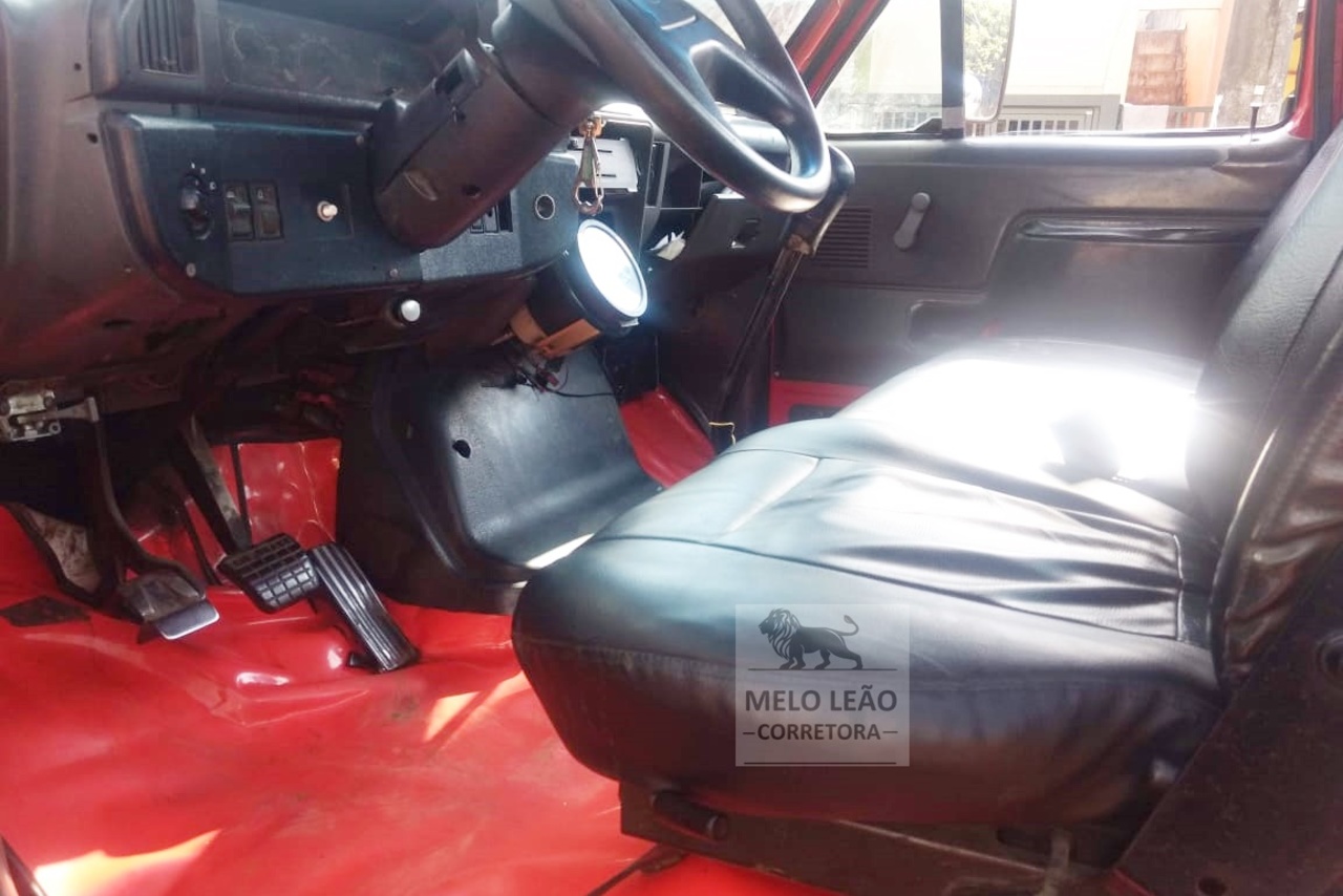 Ford F14000 - 94/94 2