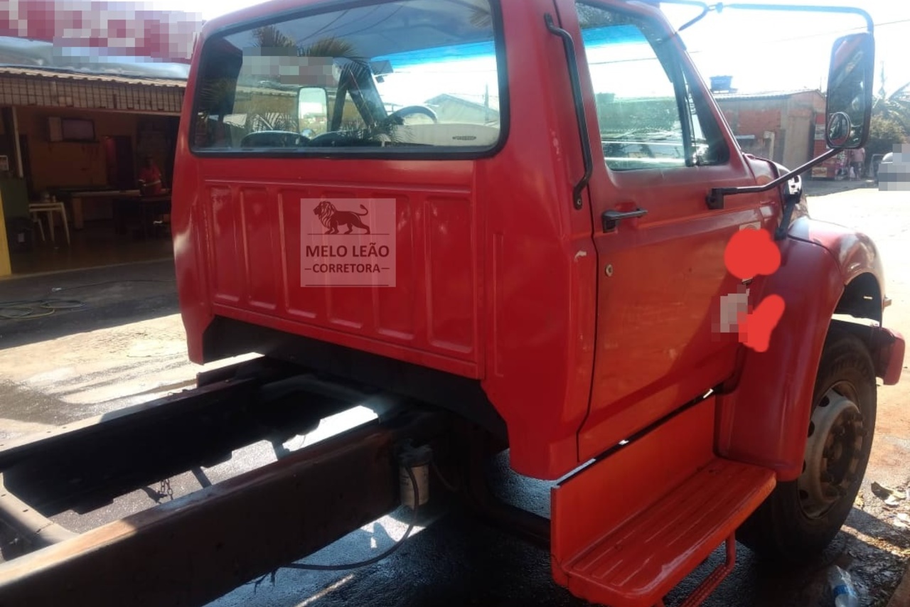 Ford F14000 - 94/94 6