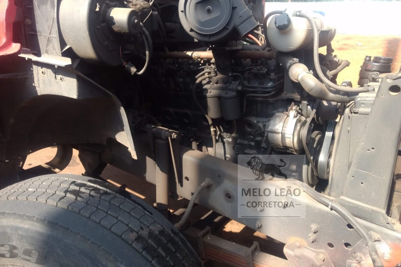 Ford F14000 - 94/94 13