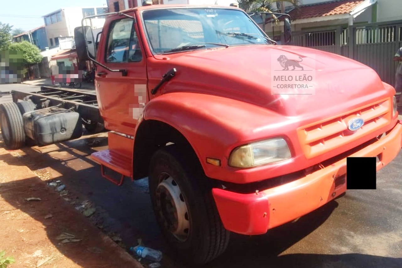 Ford F14000 - 94/94 19