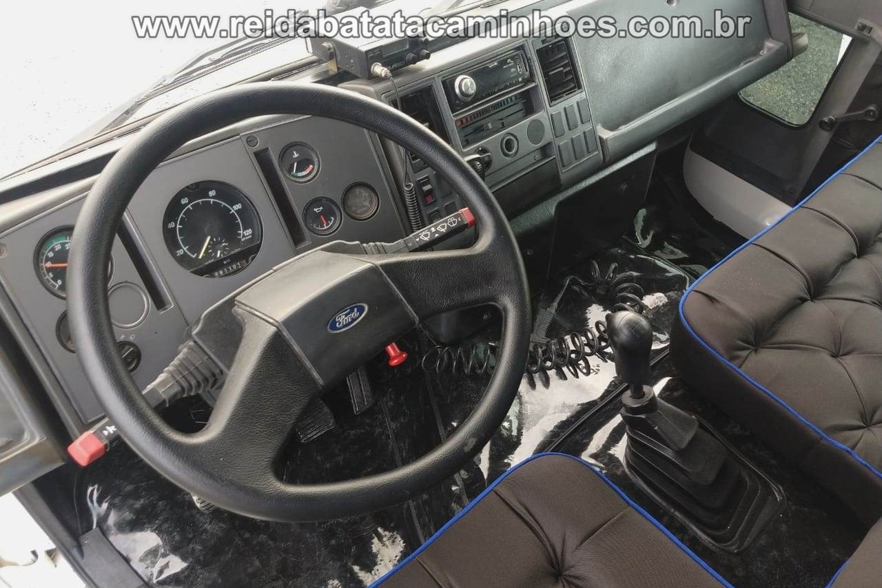 Ford Cargo815 - 01/01 14