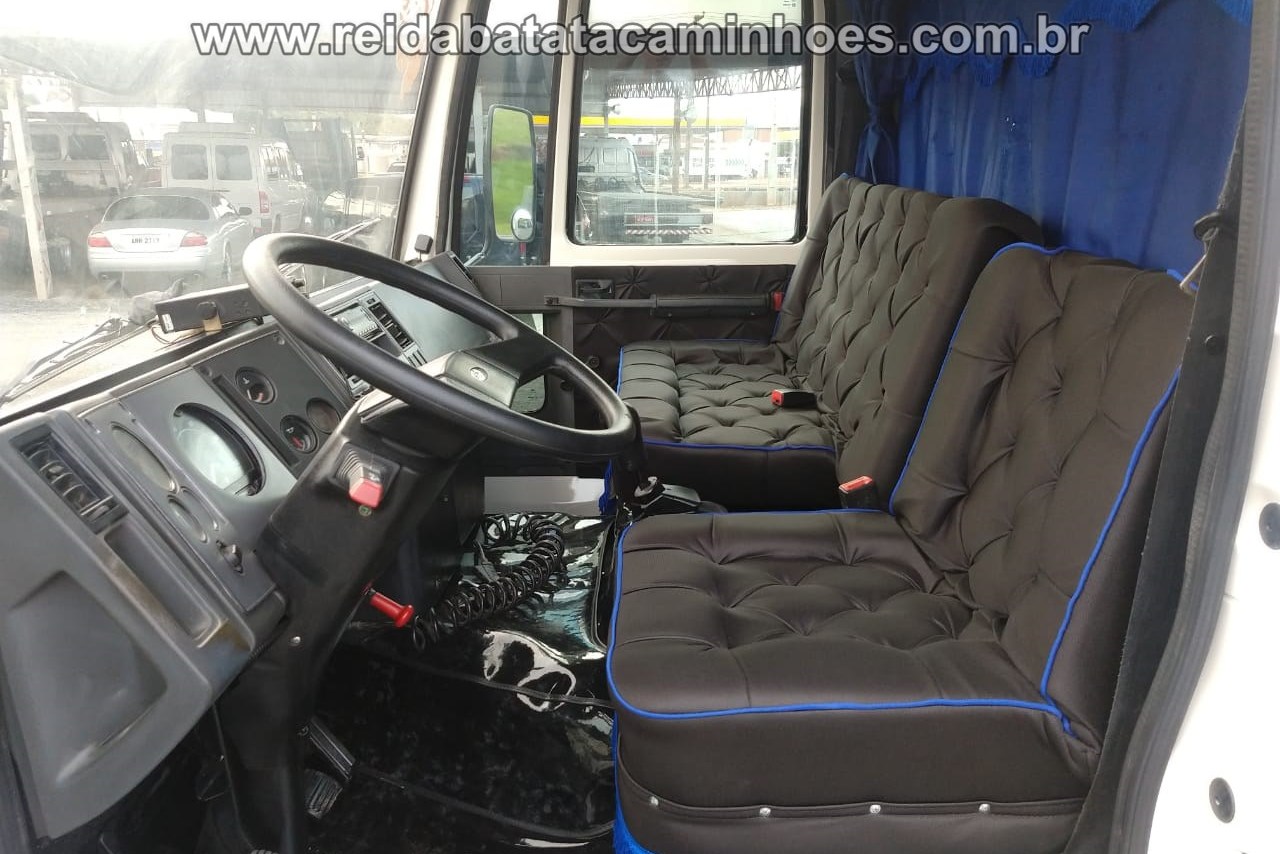 Ford Cargo815 - 01/01 15