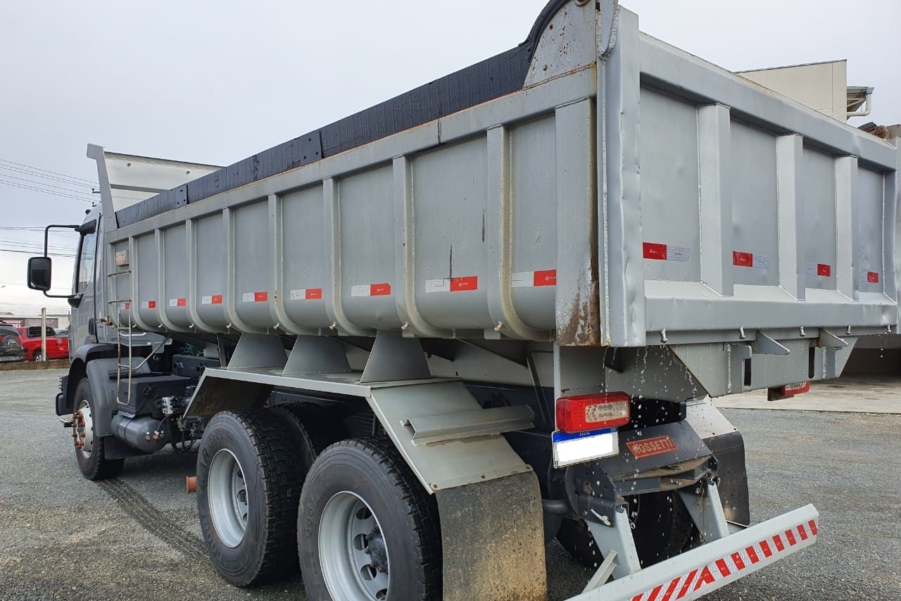 Volvo VM 270 - 14/15 14