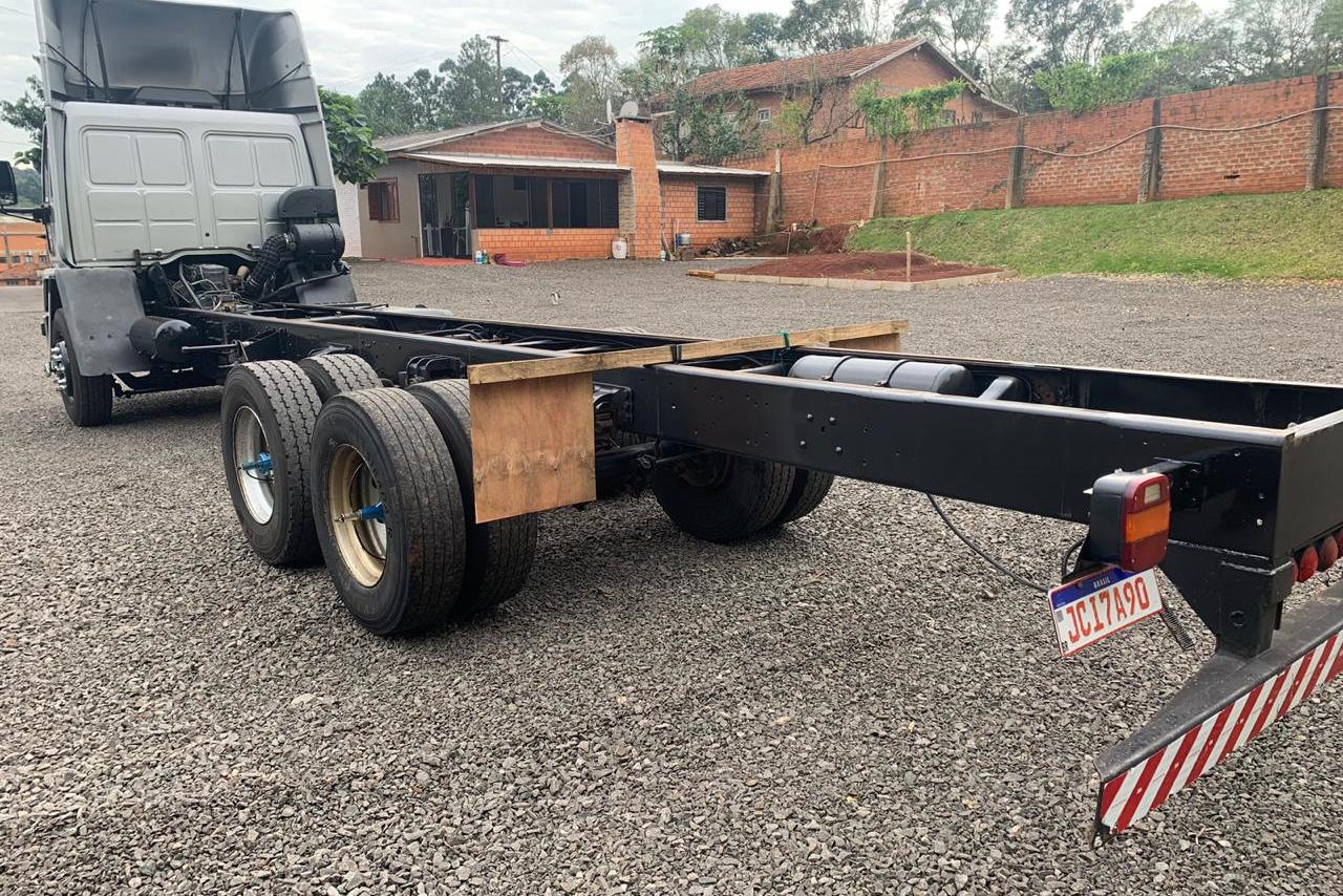 Ford Cargo2422 - 09/09 8