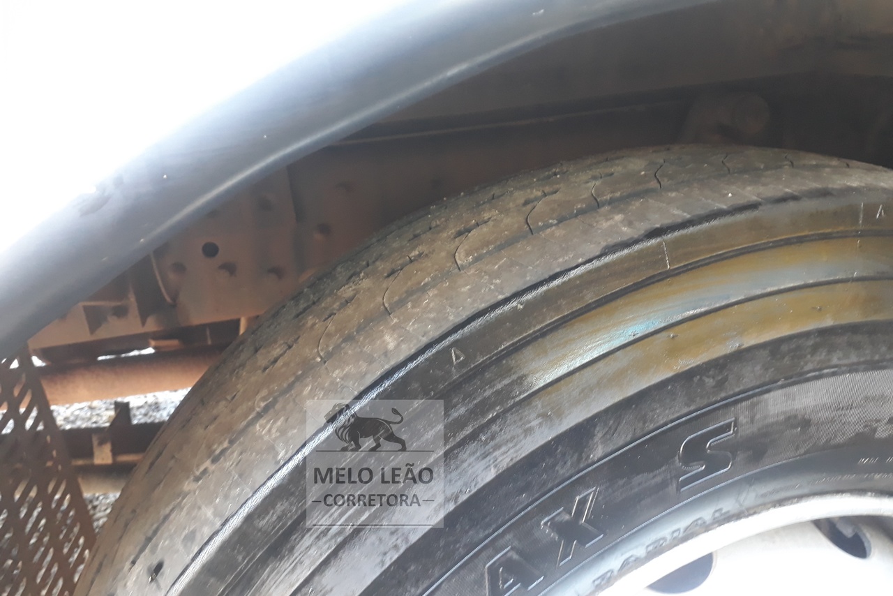 Volkswagen Urbano - 05/05 10