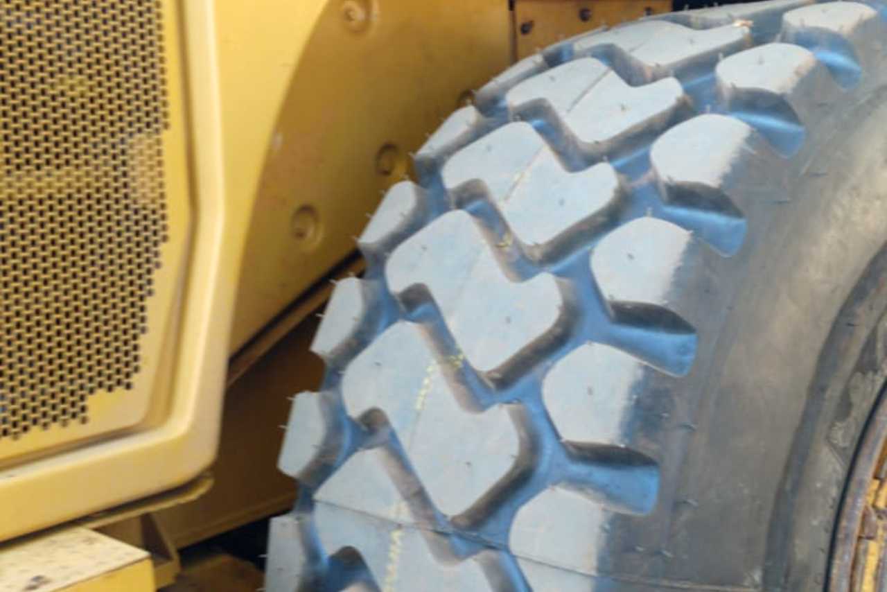 Caterpillar  950 - 10/10 6