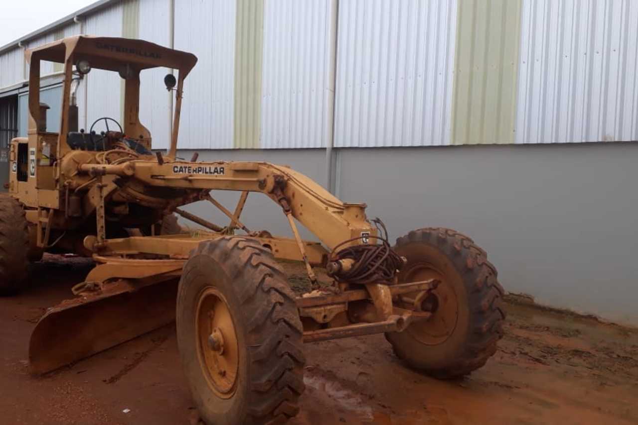Caterpillar 120B - 80/80 3