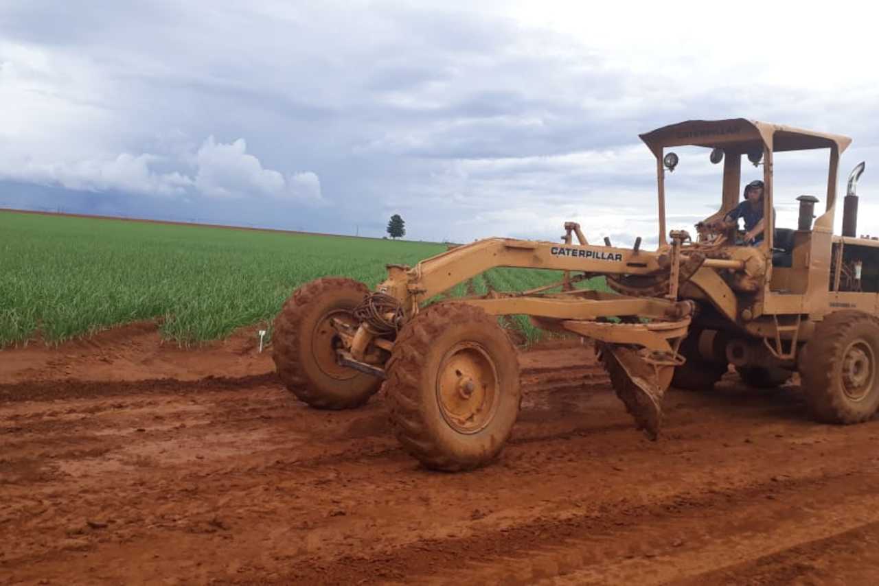 Caterpillar 120B - 80/80 4