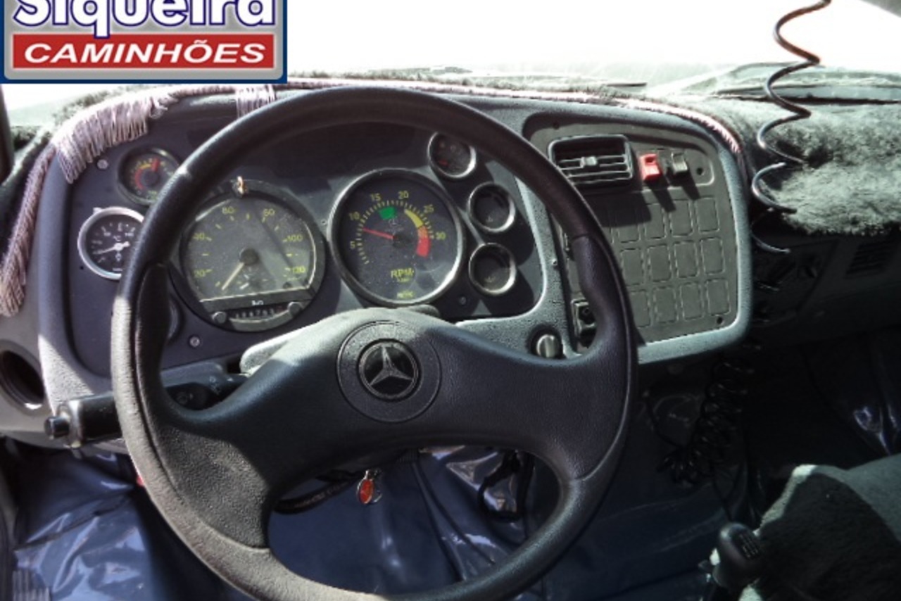 Mercedes Benz MB 1620 - 10/11 11