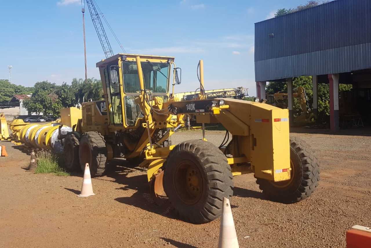 Caterpillar 140K - 11/11 2