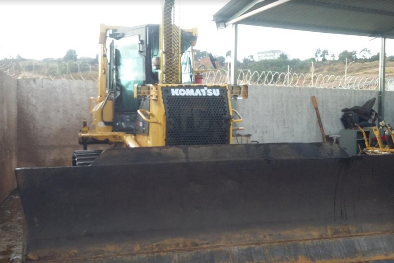 Komatsu D61-EX - 09/09 3