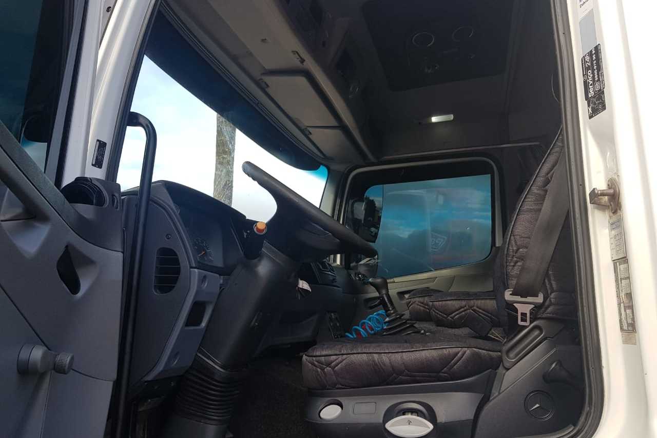 Mercedes Benz Atego 2425 - 10/10 16