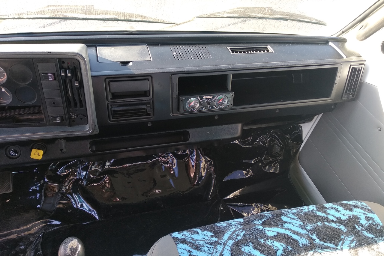Volkswagen 8 140 - 97/97 7
