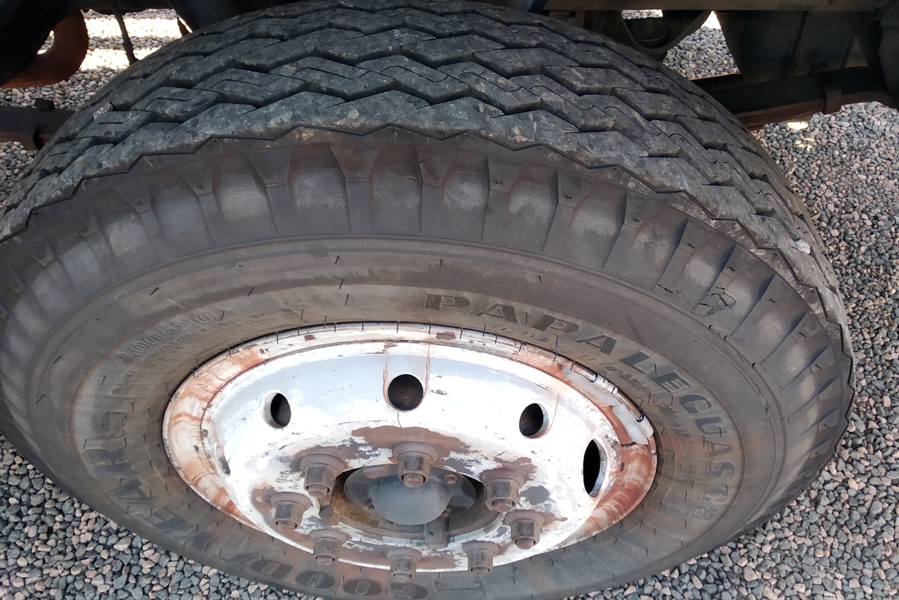 Ford Cargo1317 - 10/10 20
