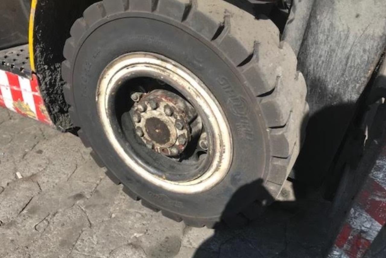 Yale GLP 050VX - 13/13 3