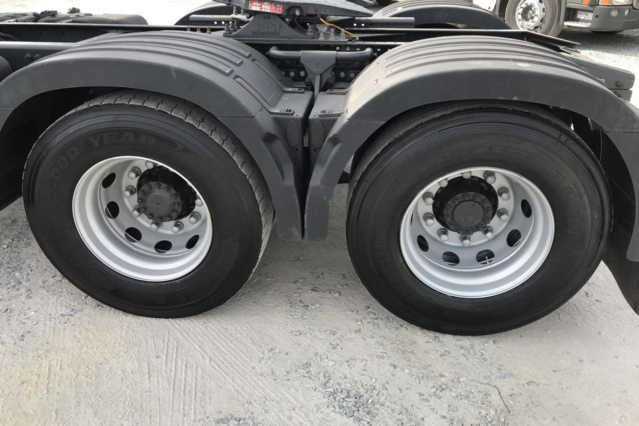Volvo FM12 380 - 15/16 8