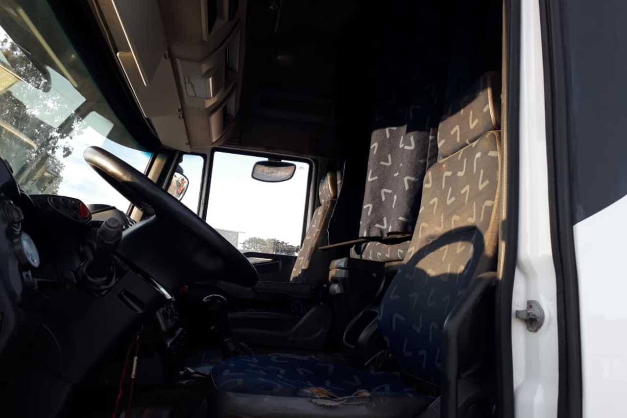 Iveco Stralis 460 - 10/11 8