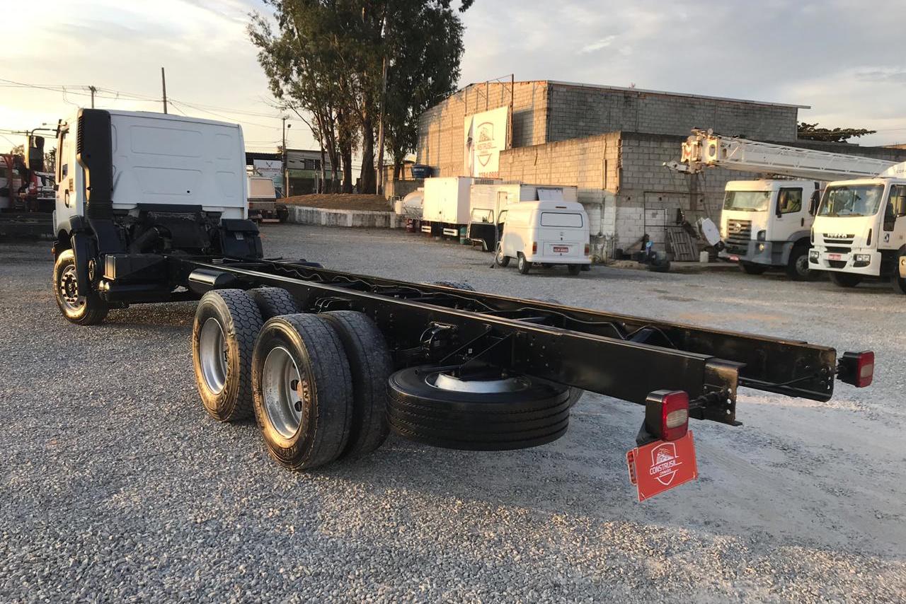 Volkswagen 24-280 E Constellation 6x2 - 14/14 9